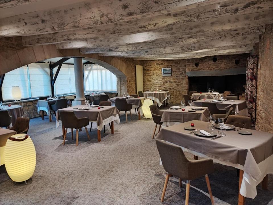 Logis Hotel La Bergerie Hotel 3 Etoiles Restaurant Savoureux Saint-Pierre-Lafeuille Екстериор снимка